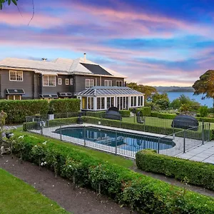Hotel Black Swan Lakeside Boutique *****