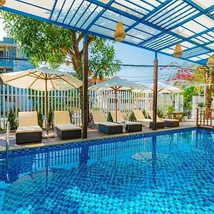https://hoi-an-heart-villa.hotelsofhoian.com